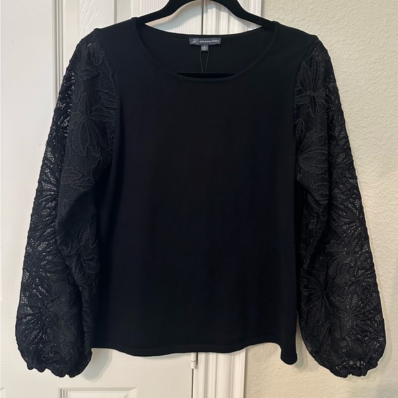 NWT Adrienna Papell crew neck pullover sweater with lace sleeves in black size M - Picture 1 of 6